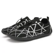 Patterned Grid Casual Shoes - Image 9